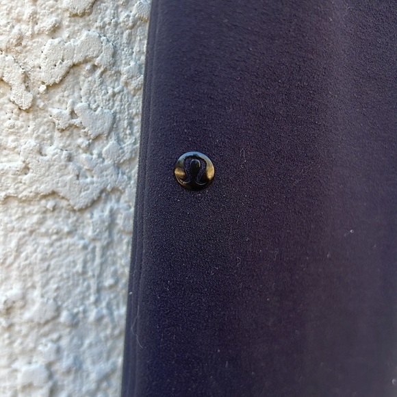 Lululemon Black Jogger Reflector Sweatpants Women's Size 4 - Picture 6 of 7